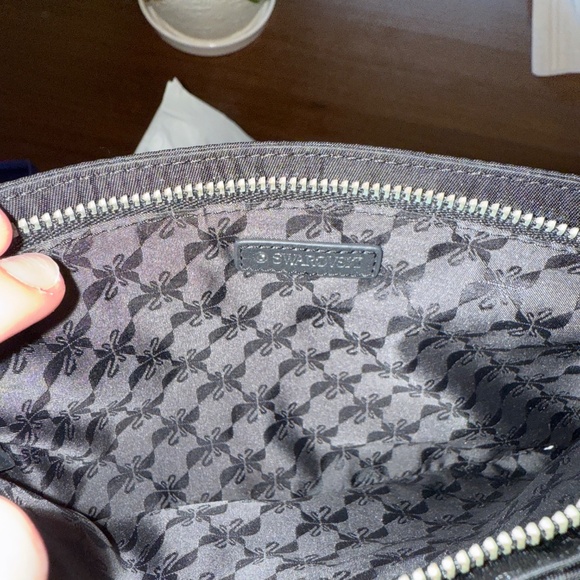 Black Swarovski wristlet - Picture 3 of 3